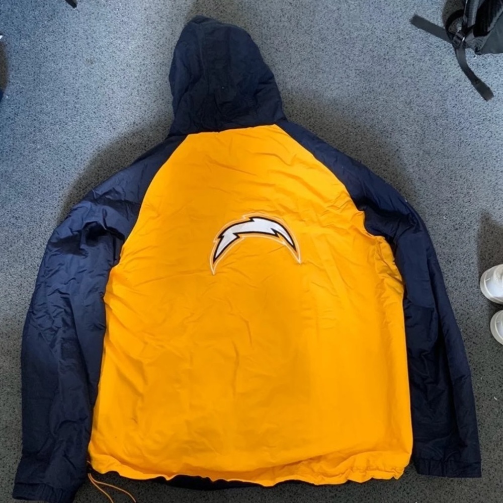 Reversible Reebok LAChargers Windbreaker - Picture 2 of 4